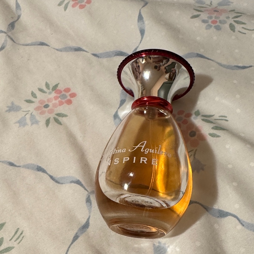 Christina Aguilera Inspire Perfume